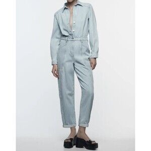 Zara Women’s Jumpsuit Denim Collared V-Neckline Size S NEW $90 Retail